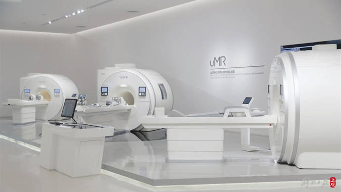 腔镜手术机器人